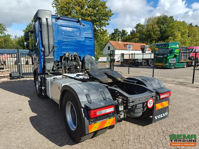 Volvo FH460 4x2 Globetrotter Euro6 - Hydrauliek - Naafreductie - 282.000KM Origineel! - Влекач: снимка 4 Volvo FH460 4x2 Globetrotter Euro6 - Hydrauliek - Naafreductie - 282.000KM Origineel! - Влекач: снимка 4