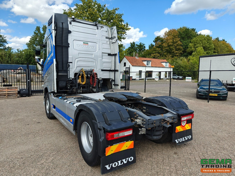 Volvo FH460 4x2 Globetrotter Euro6 - WF/Kiep Hydrauliek - Dubbele Tanks - Влекач: снимка 4 Volvo FH460 4x2 Globetrotter Euro6 - WF/Kiep Hydrauliek - Dubbele Tanks - Влекач: снимка 4