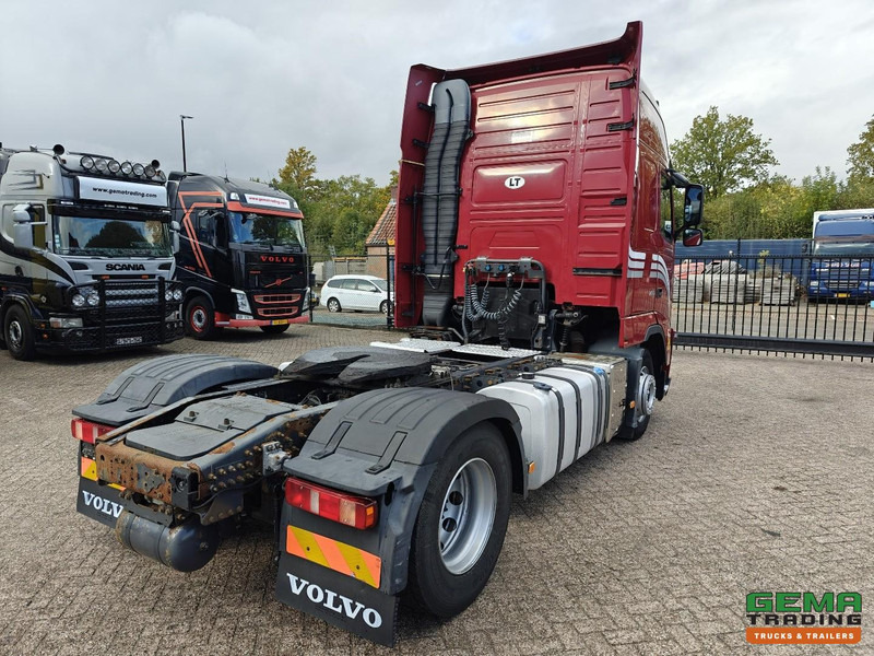 Volvo FH460 4x2 Globetrotter XL Euro5 - Handgeschakeld - Dubbele tanks - Влекач: снимка 3 Volvo FH460 4x2 Globetrotter XL Euro5 - Handgeschakeld - Dubbele tanks - Влекач: снимка 3