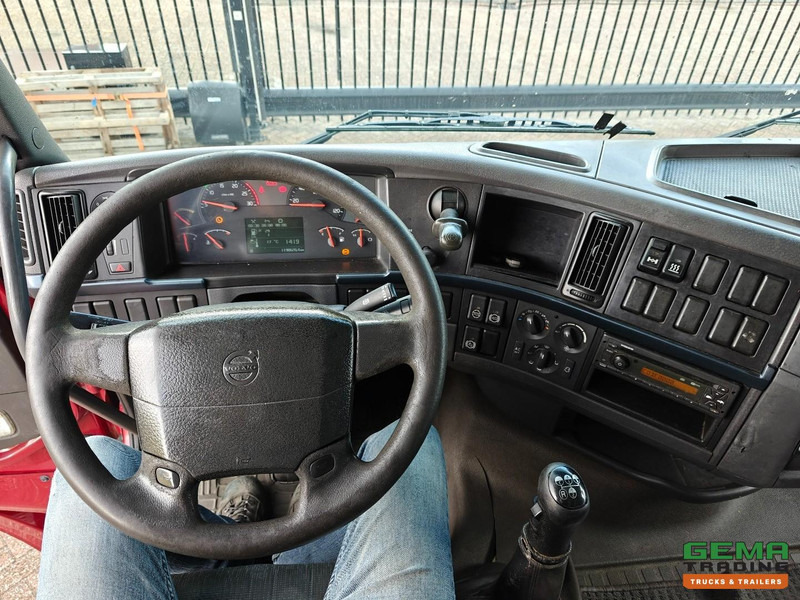 Влекач Volvo FH460 4x2 Globetrotter XL Euro5 - Handgeschakeld - Dubbele tanks: снимка 14