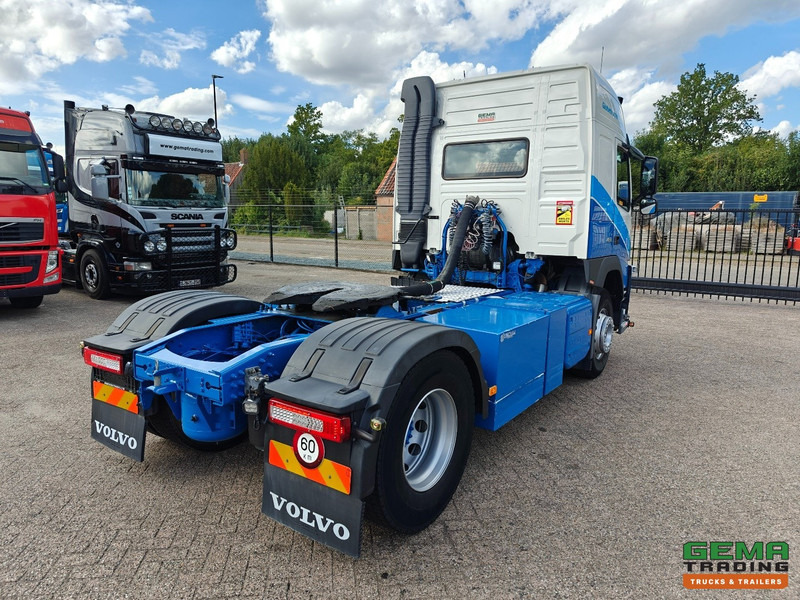 Volvo FM 460 4x2 Globetrotter Euro6 - Compressor - PTO Afstandsbediening - 407.000km - SMARTTacho V2 - TOP! - Влекач: снимка 3 Volvo FM 460 4x2 Globetrotter Euro6 - Compressor - PTO Afstandsbediening - 407.000km - SMARTTacho V2 - TOP! - Влекач: снимка 3