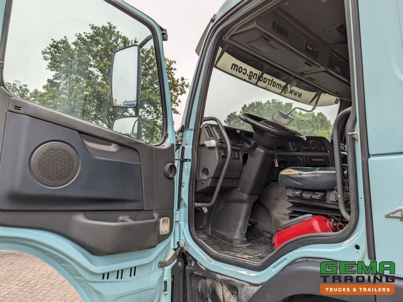 Влекач Volvo FMX410 4x2 SleepCab Euro5 Tipper Hydraulics - Toolbox (T1509): снимка 11