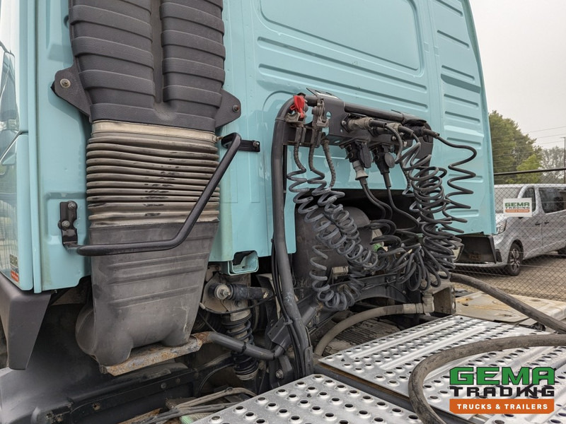 Влекач Volvo FMX410 4x2 SleepCab Euro5 Tipper Hydraulics - Toolbox (T1509): снимка 17