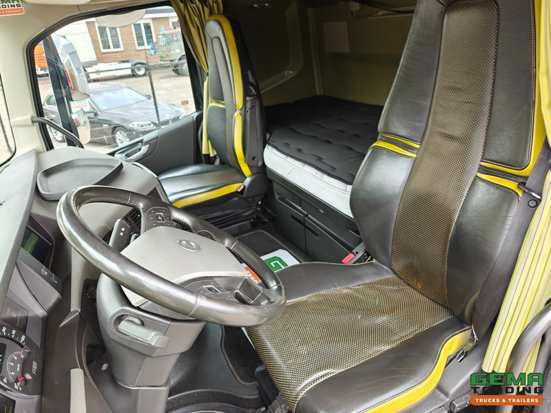 Volvo FH16-750 6x2 Globetrotter XL Euro6C - VEB+ - Volume Combi - Dubbele Tanks - IparkCool - SMARTTacho V2 - 07/2026 APK - Камион фургон: снимка 5 Volvo FH16-750 6x2 Globetrotter XL Euro6C - VEB+ - Volume Combi - Dubbele Tanks - IparkCool - SMARTTacho V2 - 07/2026 APK - Камион фургон: снимка 5