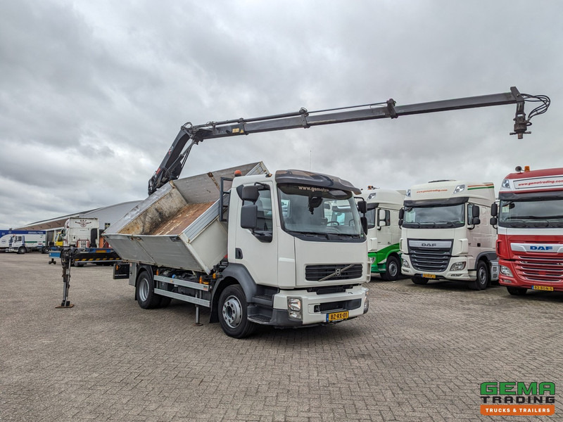 Volvo FL240 4x2 Dagcab Euro5 - 2 Zijdige Kipper + Kraan Hiab 088ES-3 HIDUO - RadioGrafisch - 39.900KM! - 11/2025APK - Самосвал камион, Камион с кран: снимка 2 Volvo FL240 4x2 Dagcab Euro5 - 2 Zijdige Kipper + Kraan Hiab 088ES-3 HIDUO - RadioGrafisch - 39.900KM! - 11/2025APK - Самосвал камион, Камион с кран: снимка 2