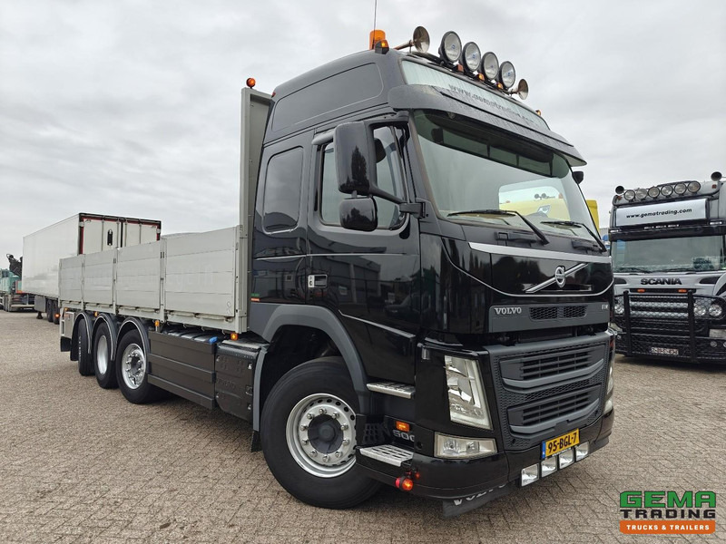 Volvo FM500 8x2/6 Globetrotter Euro6B - Open Laadbak 7.3M - HH Vloer - Alu Zijborden - Stuur/LiftAssen - Бордови камион: снимка 2 Volvo FM500 8x2/6 Globetrotter Euro6B - Open Laadbak 7.3M - HH Vloer - Alu Zijborden - Stuur/LiftAssen - Бордови камион: снимка 2