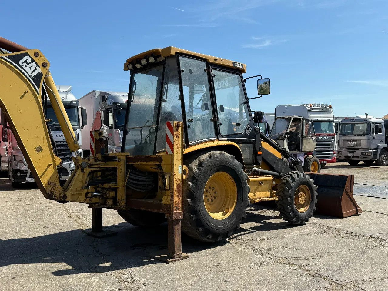 CAT 438C 4X4 Backhoe Loader - Багер-товарач: снимка 5 CAT 438C 4X4 Backhoe Loader - Багер-товарач: снимка 5