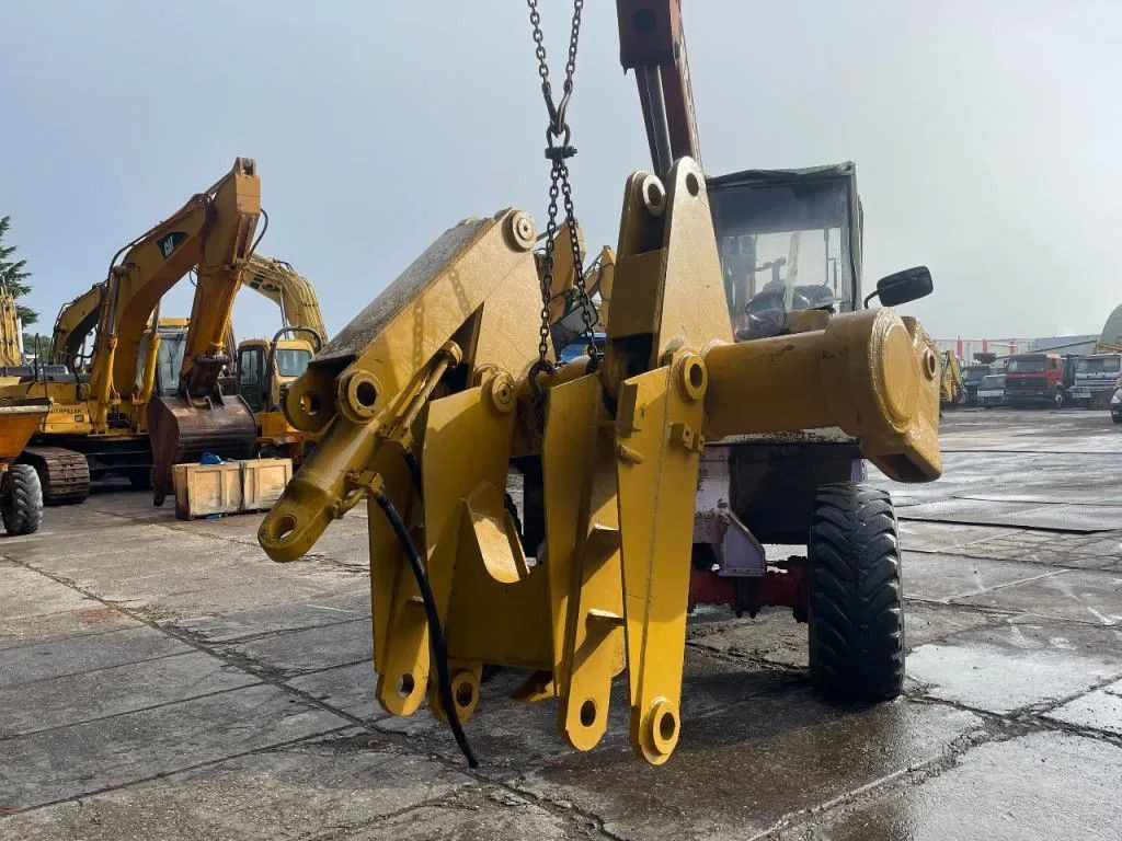 CAT Caterpillar Ripper compatible with D7R and D7H R CAT Ripper compatible with D7R and D7H Ripper compat - Скарификатор за Строителна техника: снимка 4 CAT Caterpillar Ripper compatible with D7R and D7H R CAT Ripper compatible with D7R and D7H Ripper compat - Скарификатор за Строителна техника: снимка 4