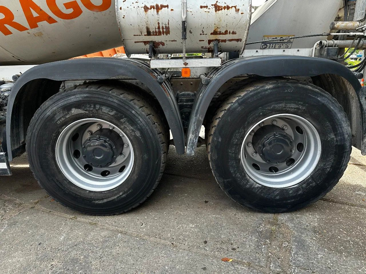 MAN TGA 35.360 8X4 CIFA Beton Mixer Spring/Spring ZF - Бетоновоз: снимка 5 MAN TGA 35.360 8X4 CIFA Beton Mixer Spring/Spring ZF - Бетоновоз: снимка 5