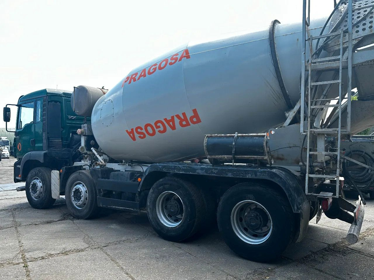 MAN TGA 35.360 8X4 CIFA Beton Mixer Spring/Spring ZF - Бетоновоз: снимка 3 MAN TGA 35.360 8X4 CIFA Beton Mixer Spring/Spring ZF - Бетоновоз: снимка 3