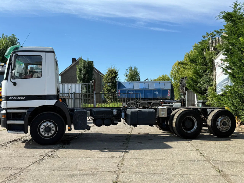 Mercedes-Benz ACTROS 2540 V6 6X2 Chassis Spring/Air EPS 3 Pedal - Шаси кабина: снимка 3 Mercedes-Benz ACTROS 2540 V6 6X2 Chassis Spring/Air EPS 3 Pedal - Шаси кабина: снимка 3