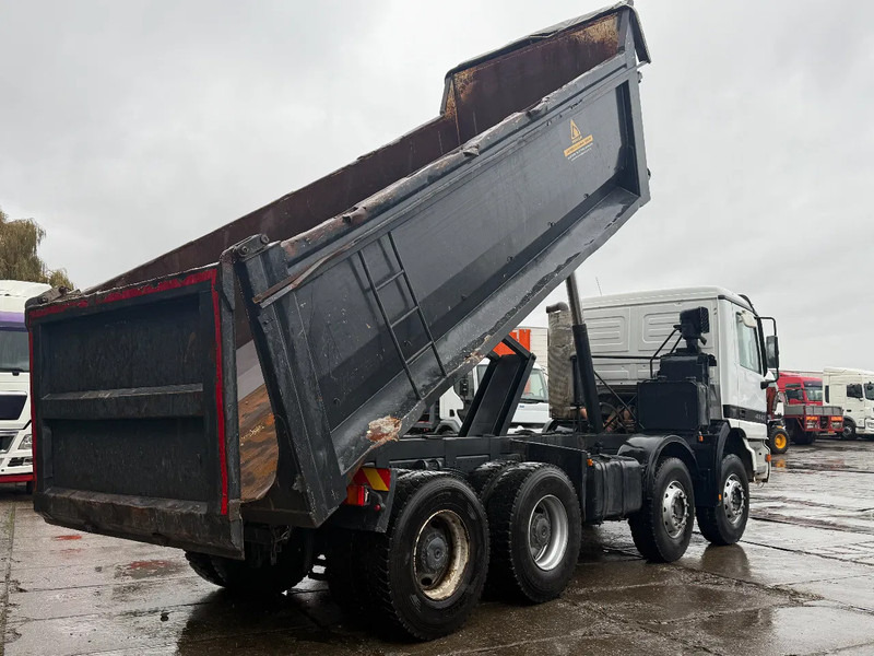 Mercedes-Benz Actros 4143 V6 8X4 Tipper Spring/Spring MP1 Manual Gear - Самосвал камион: снимка 4 Mercedes-Benz Actros 4143 V6 8X4 Tipper Spring/Spring MP1 Manual Gear - Самосвал камион: снимка 4