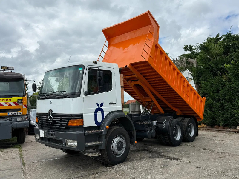 Mercedes-Benz Atego 2628 6X4 Tipper Spring/Spring Manual Gearbox - Самосвал камион: снимка 2 Mercedes-Benz Atego 2628 6X4 Tipper Spring/Spring Manual Gearbox - Самосвал камион: снимка 2