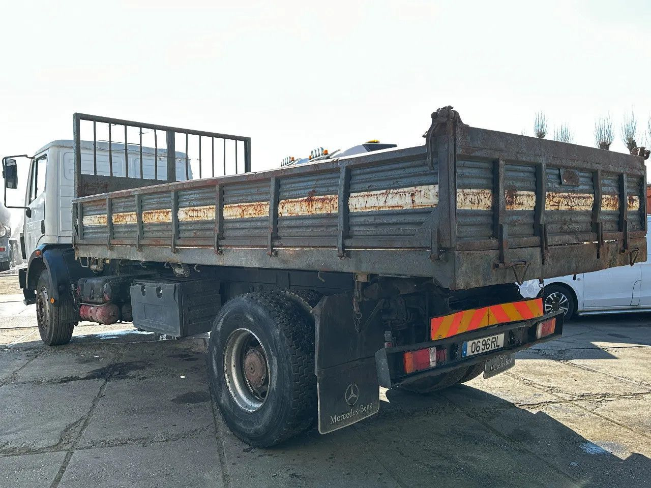 Самосвал камион Mercedes-Benz SK 1733 V6 4X2 Tipper Spring/Spring EPS Manual G: снимка 20