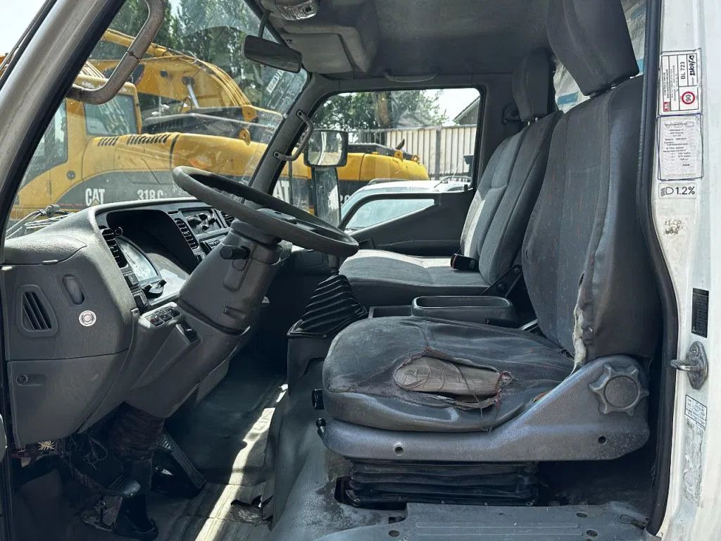 Боклукчийска кола Mitsubishi Canter GARBAGE TRUCK SPRING/SPRING MANUAL GEARBO: снимка 10