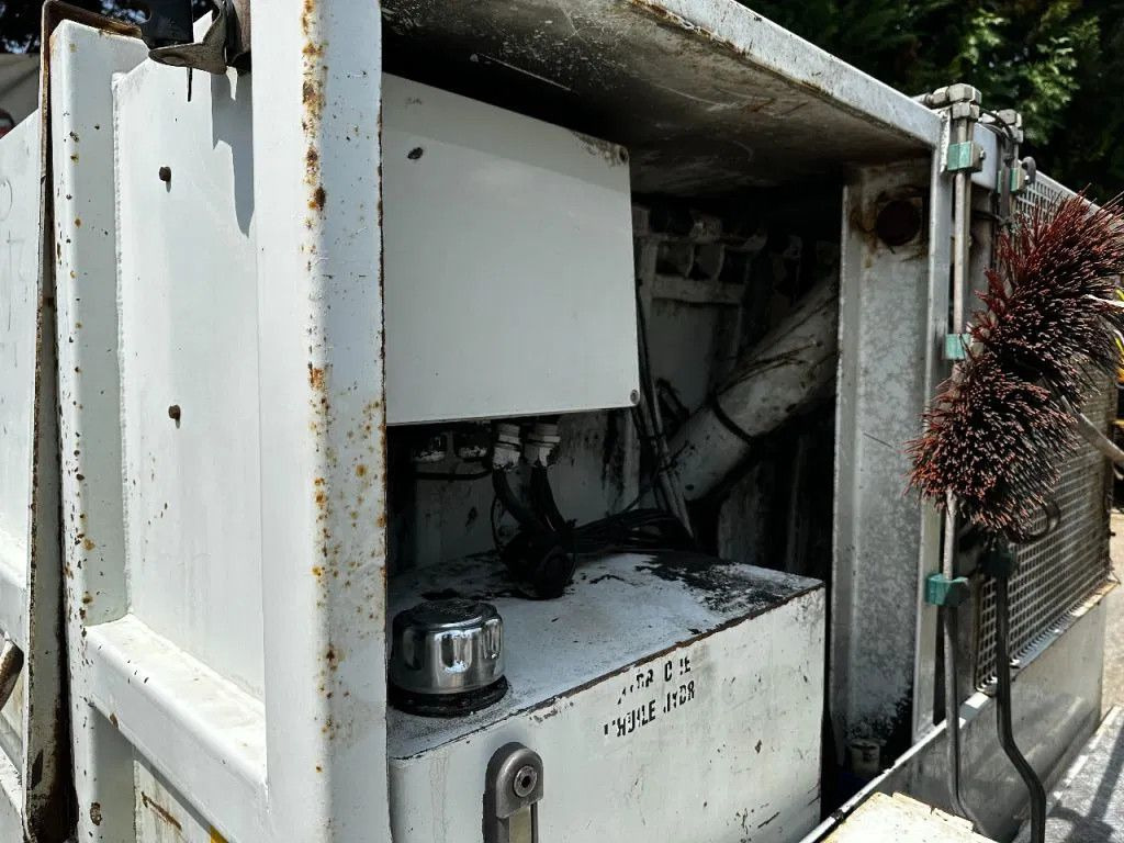Боклукчийска кола Mitsubishi Canter GARBAGE TRUCK SPRING/SPRING MANUAL GEARBO: снимка 17