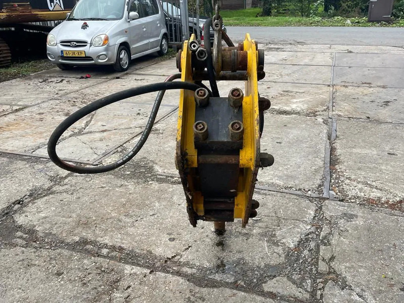Soosan *NEW AND UNUSED* Soosan SB40 Hydraulic breaker - Прикачен инвентар за Строителна техника: снимка 4 Soosan *NEW AND UNUSED* Soosan SB40 Hydraulic breaker - Прикачен инвентар за Строителна техника: снимка 4