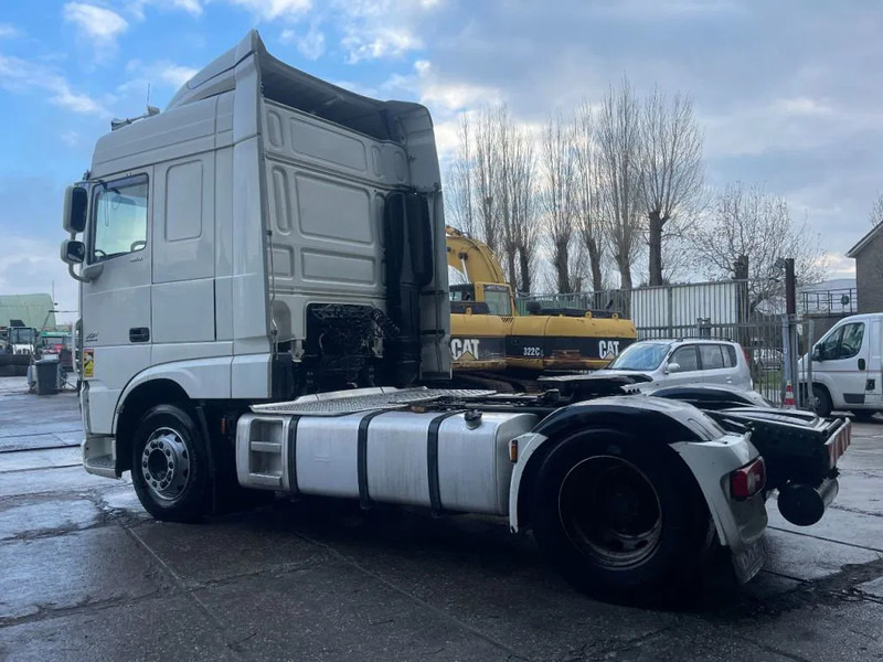 DAF XF 106.460 4X2 Tractor-unit Spring/Air Retarder Euro6 - Влекач: снимка 3 DAF XF 106.460 4X2 Tractor-unit Spring/Air Retarder Euro6 - Влекач: снимка 3