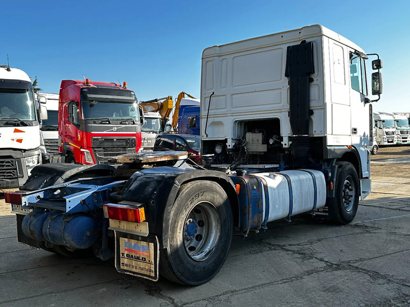 DAF XF 95.380 4X2 Tractor-unit Spring/Air ZF Manual Euro2 PTO - Влекач: снимка 4 DAF XF 95.380 4X2 Tractor-unit Spring/Air ZF Manual Euro2 PTO - Влекач: снимка 4