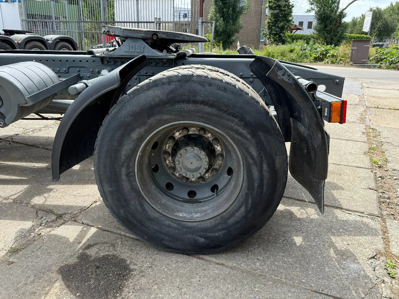 MAN 19.403 4X2 Tractor-unit Spring/Air ZF Manual Gear Low cabine - Влекач: снимка 5 MAN 19.403 4X2 Tractor-unit Spring/Air ZF Manual Gear Low cabine - Влекач: снимка 5