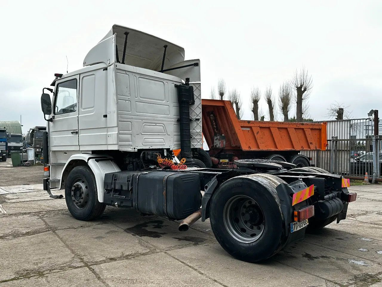 Scania R113-360 4X2 Tractor-unit Spring/Air Manual Gear - Влекач: снимка 3 Scania R113-360 4X2 Tractor-unit Spring/Air Manual Gear - Влекач: снимка 3