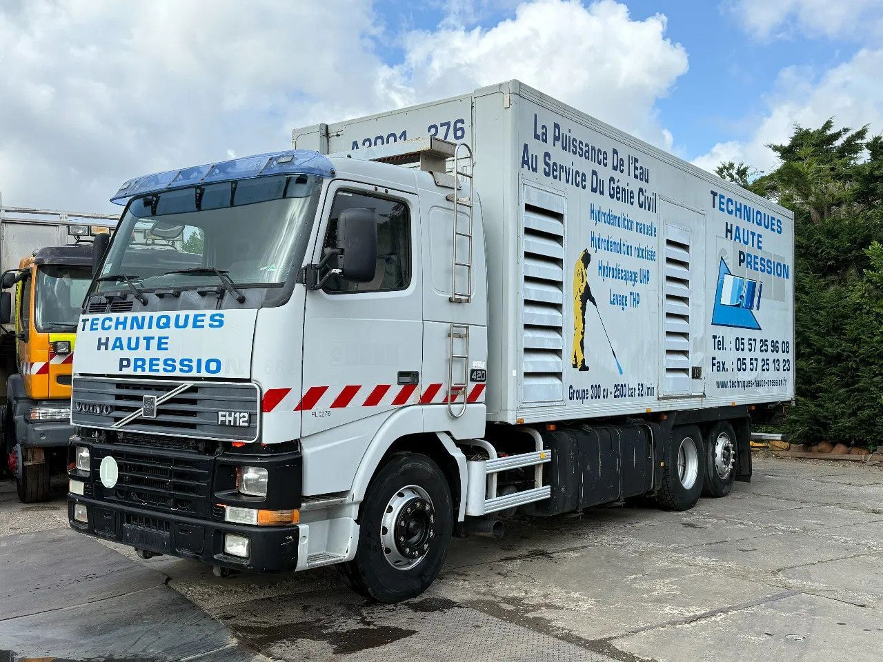 Volvo FH 12.420 6X2 Frigo Spring/Air Manual Gearbox TO - Рефрижератор камион: снимка 2 Volvo FH 12.420 6X2 Frigo Spring/Air Manual Gearbox TO - Рефрижератор камион: снимка 2