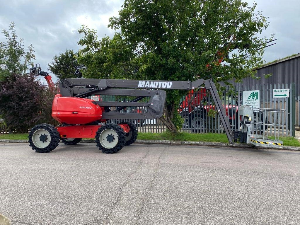 Manitou 200 ATJ - Артикулираща платформа: снимка 3 Manitou 200 ATJ - Артикулираща платформа: снимка 3