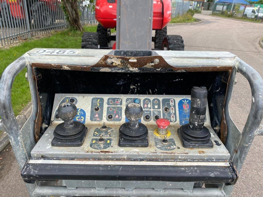 Артикулираща платформа Manitou 200 ATJ: снимка 8