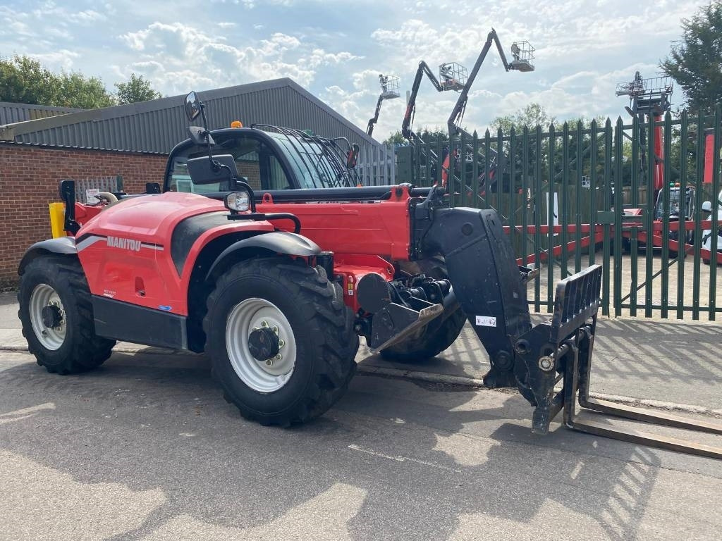 Manitou MT 1335 - Телескопичен товарач: снимка 1 Manitou MT 1335 - Телескопичен товарач: снимка 1