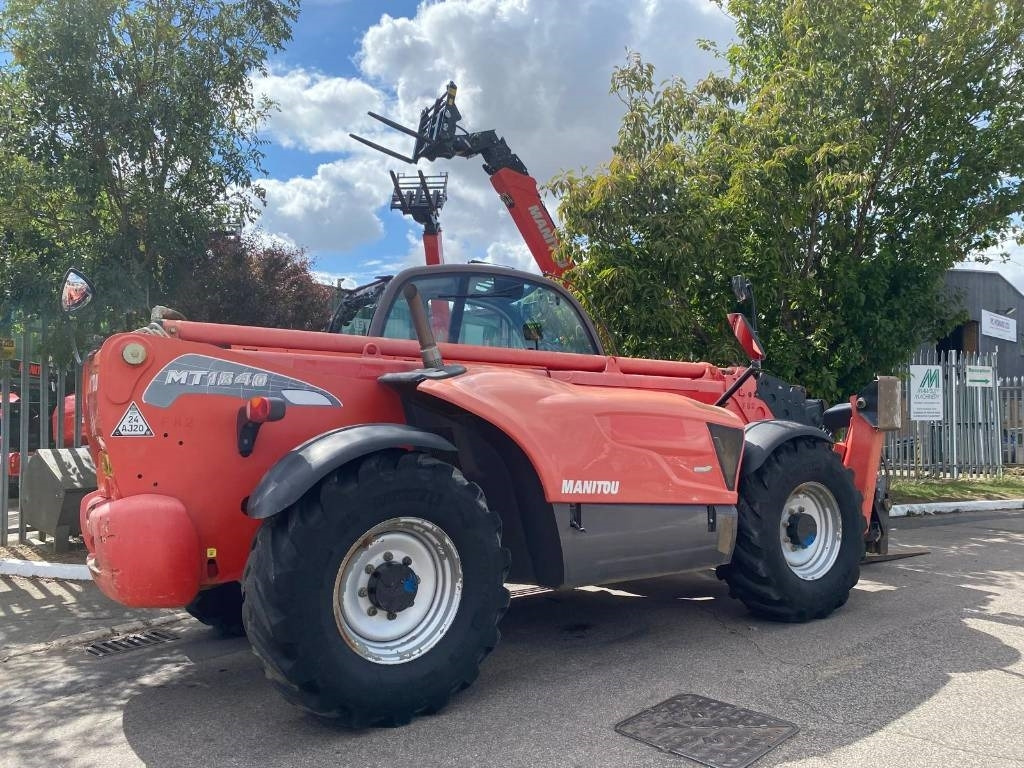 Manitou MT 1840  - Телескопичен товарач: снимка 3 Manitou MT 1840  - Телескопичен товарач: снимка 3