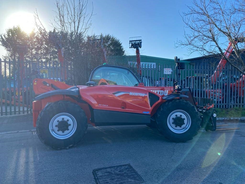 Manitou MT730H  - Телескопичен товарач: снимка 2 Manitou MT730H  - Телескопичен товарач: снимка 2