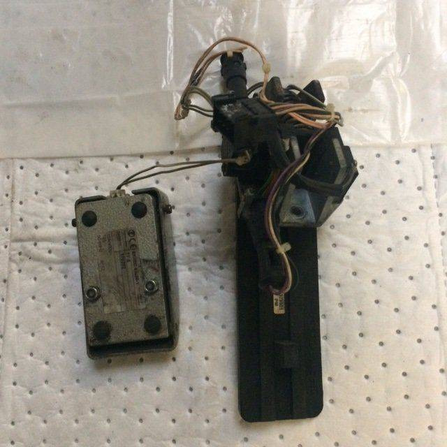 Accelerator with Deadman Switch for Still - Педал за Подемно-транспортна техника: снимка 2 Accelerator with Deadman Switch for Still - Педал за Подемно-транспортна техника: снимка 2