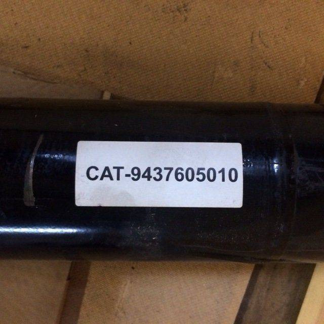 Cylinder Lift M.L.H 3.7M M37 for Caterpillar GP30-35 - Хидравличен цилиндър за Подемно-транспортна техника: снимка 3 Cylinder Lift M.L.H 3.7M M37 for Caterpillar GP30-35 - Хидравличен цилиндър за Подемно-транспортна техника: снимка 3