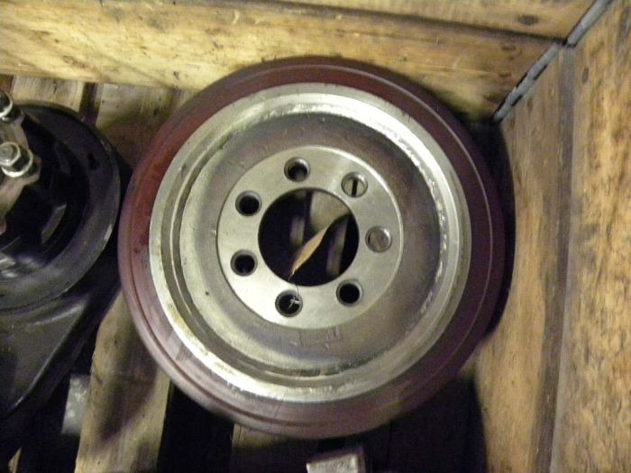 Drive wheel for Caterpillar - Кормилно управление за Подемно-транспортна техника: снимка 2 Drive wheel for Caterpillar - Кормилно управление за Подемно-транспортна техника: снимка 2