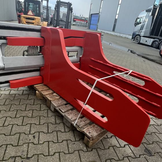 Кламер за Селскостопанска техника Dürwen Bale Clamp with side shift: снимка 7
