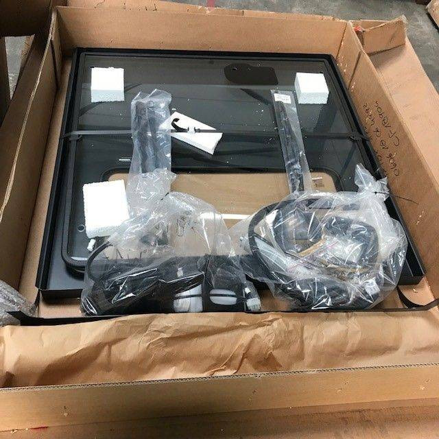 FRONT + ROOF PANEL FOR KOMATSU - Стъкло и части за Подемно-транспортна техника: снимка 1 FRONT + ROOF PANEL FOR KOMATSU - Стъкло и части за Подемно-транспортна техника: снимка 1