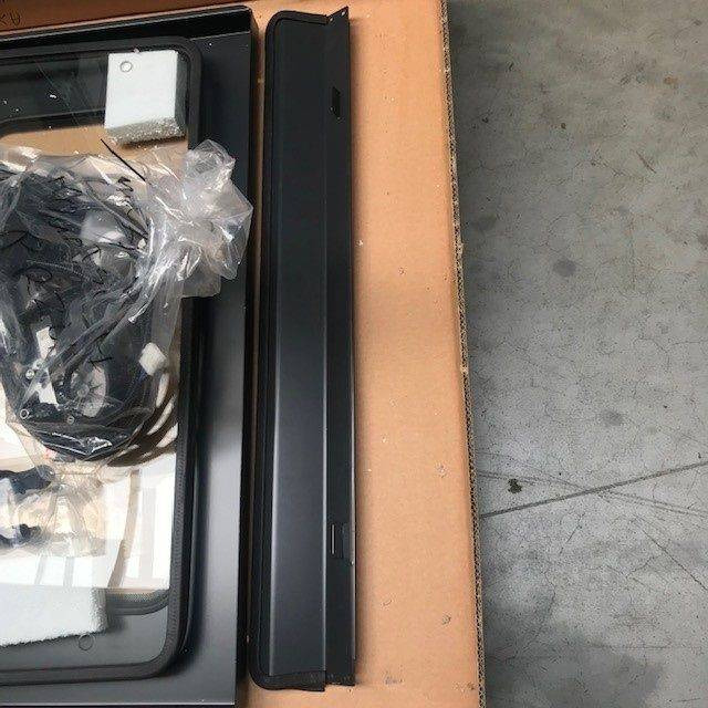 FRONT + ROOF PANEL FOR KOMATSU - Стъкло и части за Подемно-транспортна техника: снимка 4 FRONT + ROOF PANEL FOR KOMATSU - Стъкло и части за Подемно-транспортна техника: снимка 4