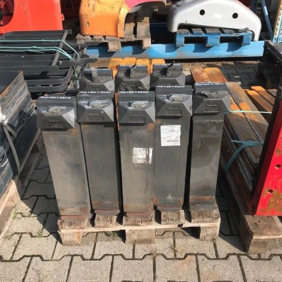 Forks 140x50x2200/FEM3A - Вилици за Подемно-транспортна техника: снимка 2 Forks 140x50x2200/FEM3A - Вилици за Подемно-транспортна техника: снимка 2