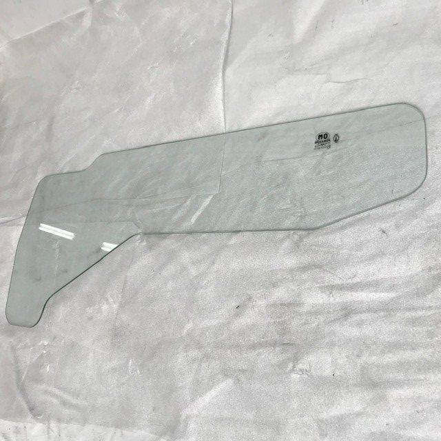 Glass for Komatsu/Fiat - Стъкло и части за Подемно-транспортна техника: снимка 1 Glass for Komatsu/Fiat - Стъкло и части за Подемно-транспортна техника: снимка 1