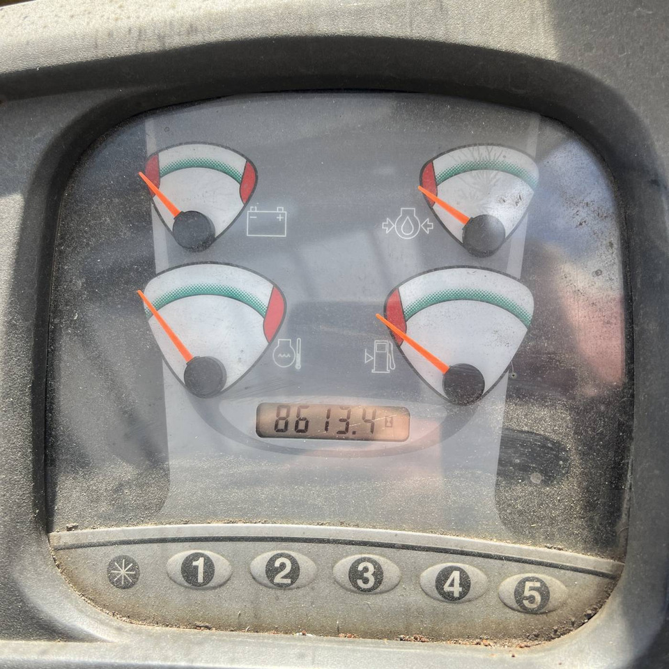 Hyster H4.50XM - Дизелов мотокар: снимка 3 Hyster H4.50XM - Дизелов мотокар: снимка 3