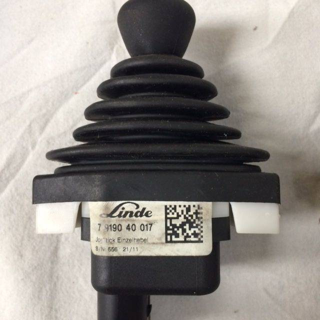 JOYSTICK FOR LINDE SERIES 394-02 - Електрическа система за Подемно-транспортна техника: снимка 3 JOYSTICK FOR LINDE SERIES 394-02 - Електрическа система за Подемно-транспортна техника: снимка 3