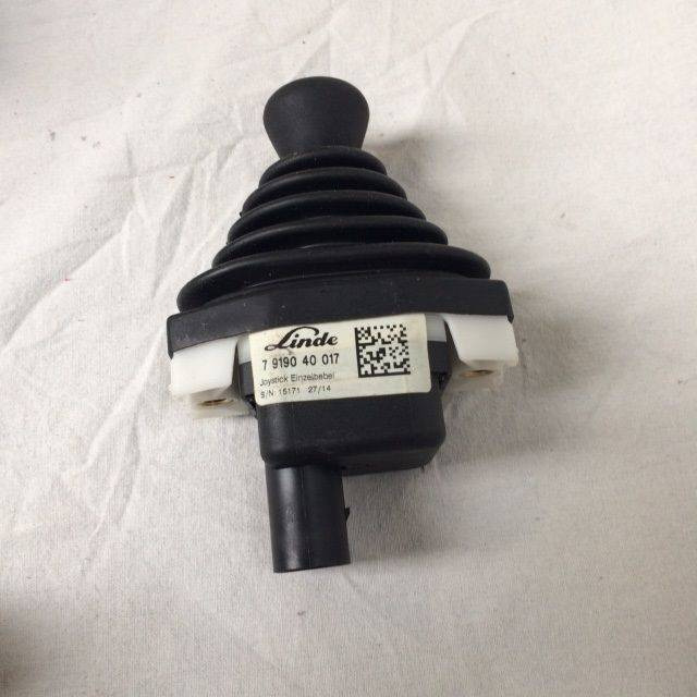 JOYSTICK FOR LINDE SERIES 394-02 - Електрическа система за Подемно-транспортна техника: снимка 1 JOYSTICK FOR LINDE SERIES 394-02 - Електрическа система за Подемно-транспортна техника: снимка 1