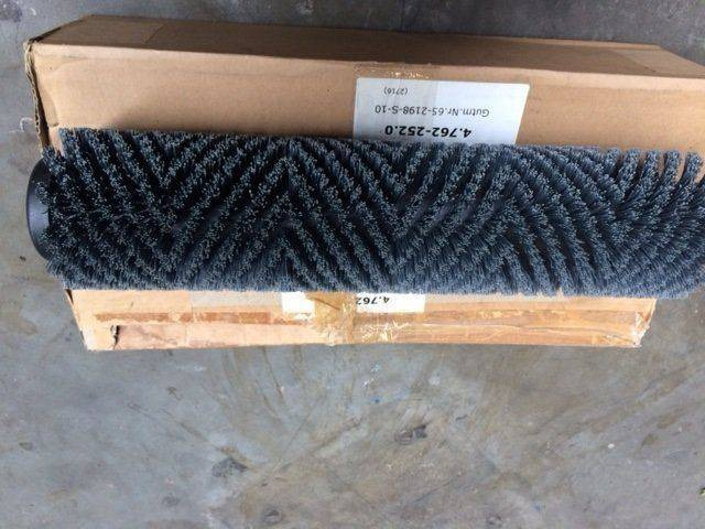 Kärcher Brush Roller, Grey - Четка за Почистваща машина: снимка 1 Kärcher Brush Roller, Grey - Четка за Почистваща машина: снимка 1