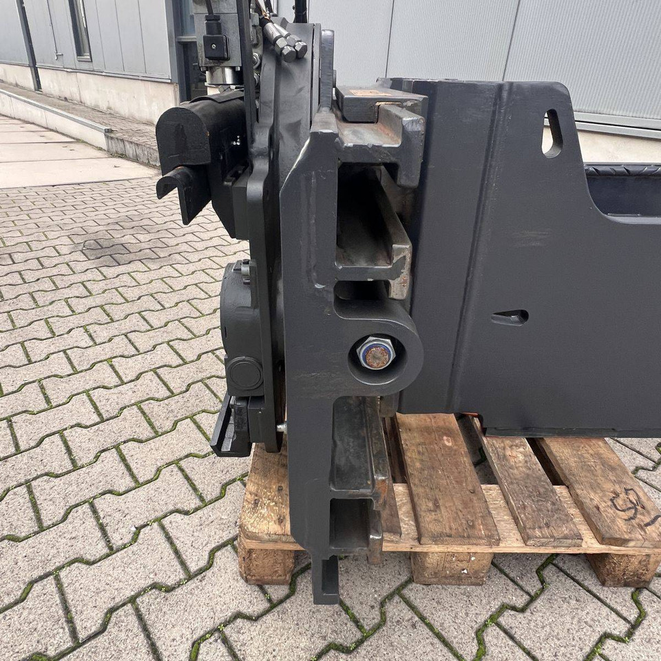 Kaup rotating baleclamp 4.8T493 - Кламер: снимка 5 Kaup rotating baleclamp 4.8T493 - Кламер: снимка 5