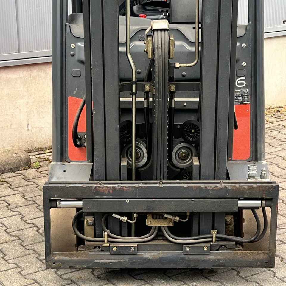 Linde E16H (386) - Електрокар: снимка 3 Linde E16H (386) - Електрокар: снимка 3