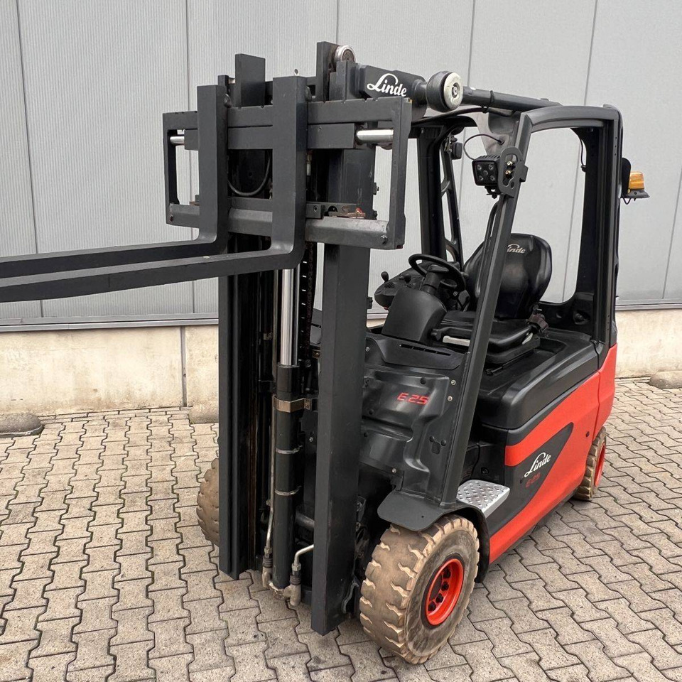 Linde E25 (387) - Електрокар: снимка 2 Linde E25 (387) - Електрокар: снимка 2