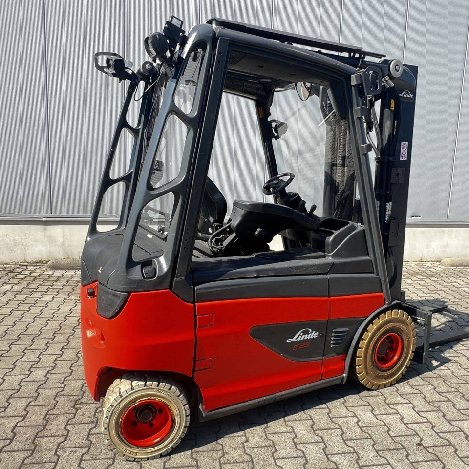 Linde E25 (387) - Електрокар: снимка 2 Linde E25 (387) - Електрокар: снимка 2