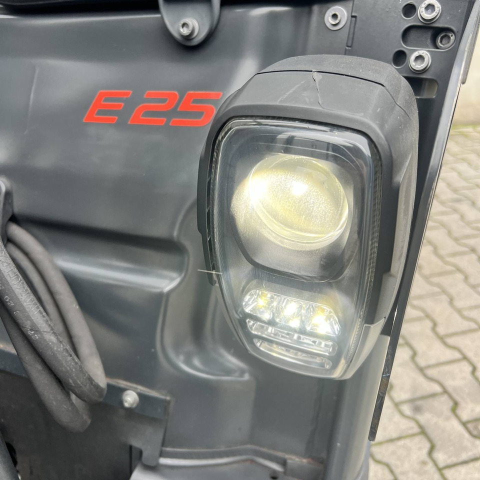 Електрокар Linde E25 (387): снимка 15