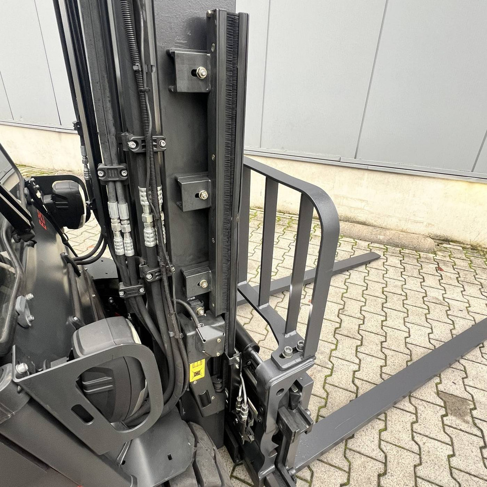 Електрокар Linde E25 (387): снимка 11
