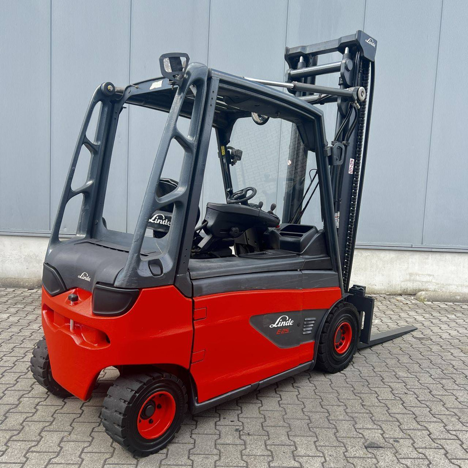 Linde E25L (387) - Електрокар: снимка 2 Linde E25L (387) - Електрокар: снимка 2